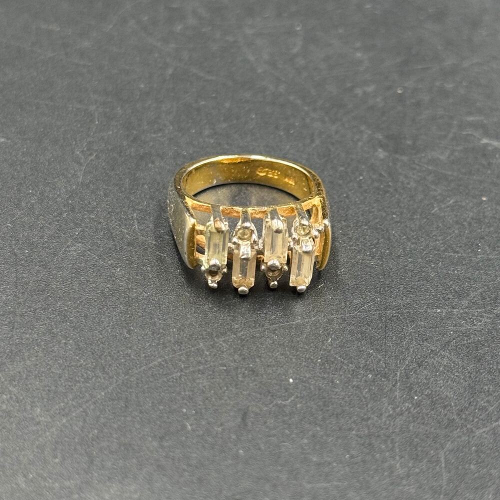 Vintage Baguette Cut Stone Ring 18KT HGE
